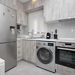 Azalea City Apartment - Vesta Philoxenia